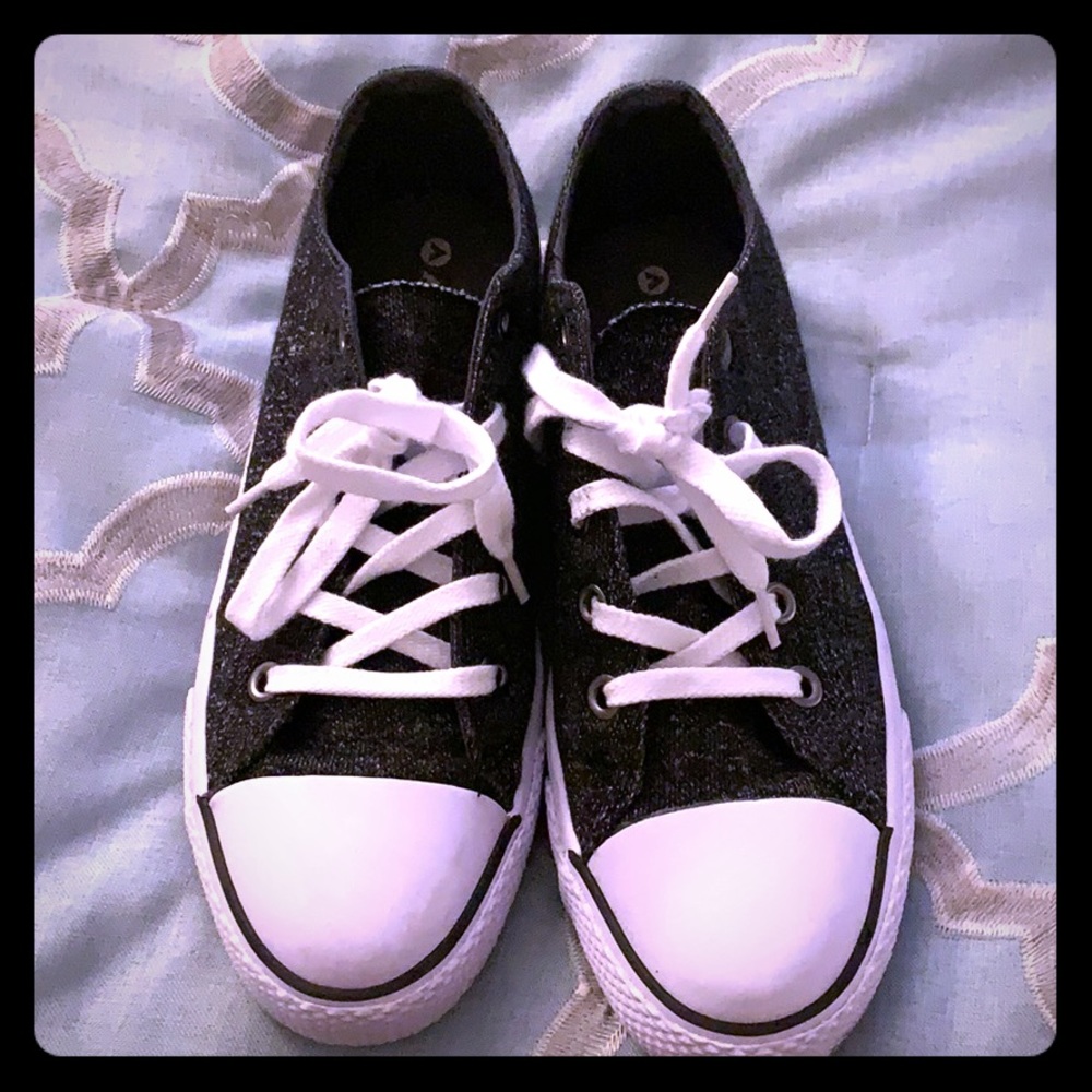 AirWalk shoes